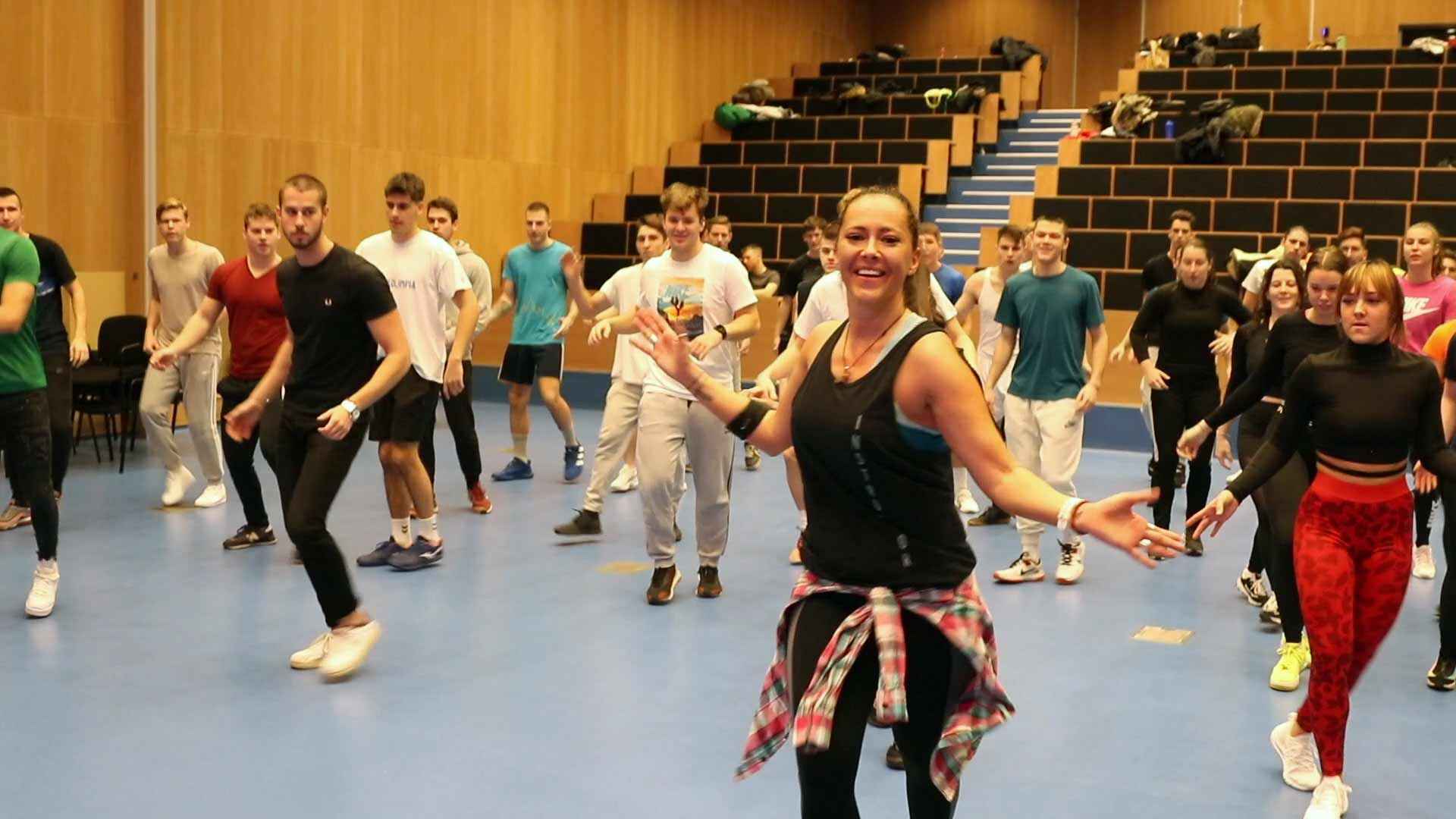 Zumba fitneszóra a Testnevelési Egyetemen